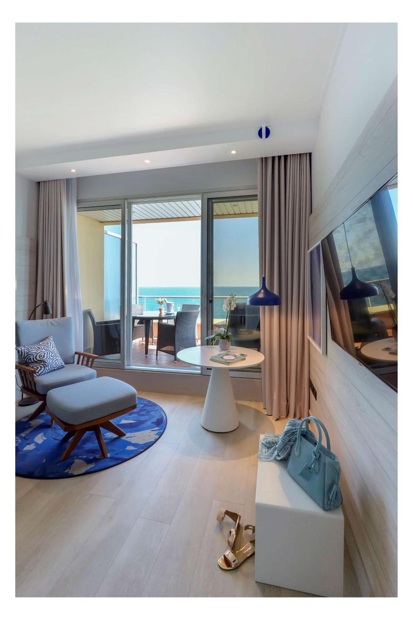 Radisson Blu 4*