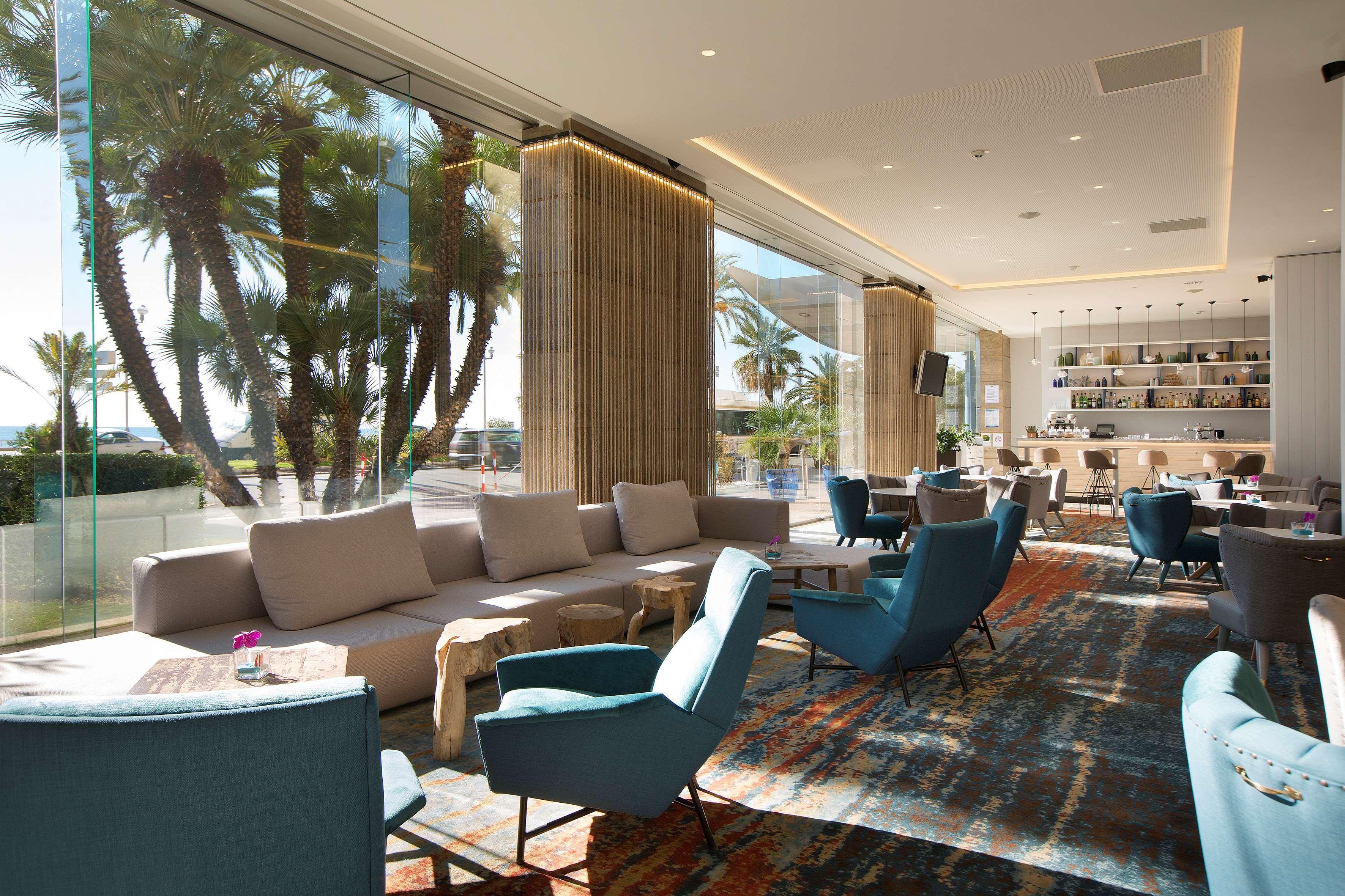 Radisson Blu Hotel 4*