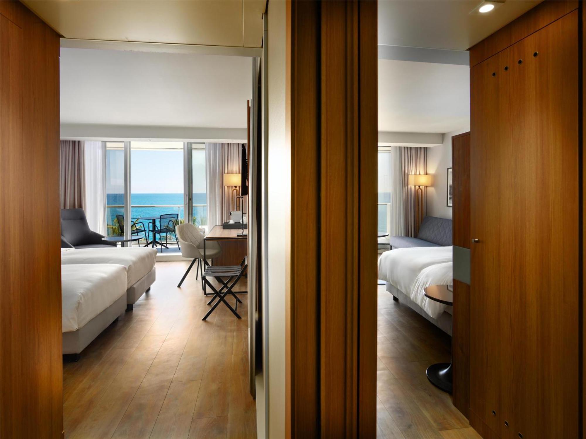 Radisson Blu Hotel 4*