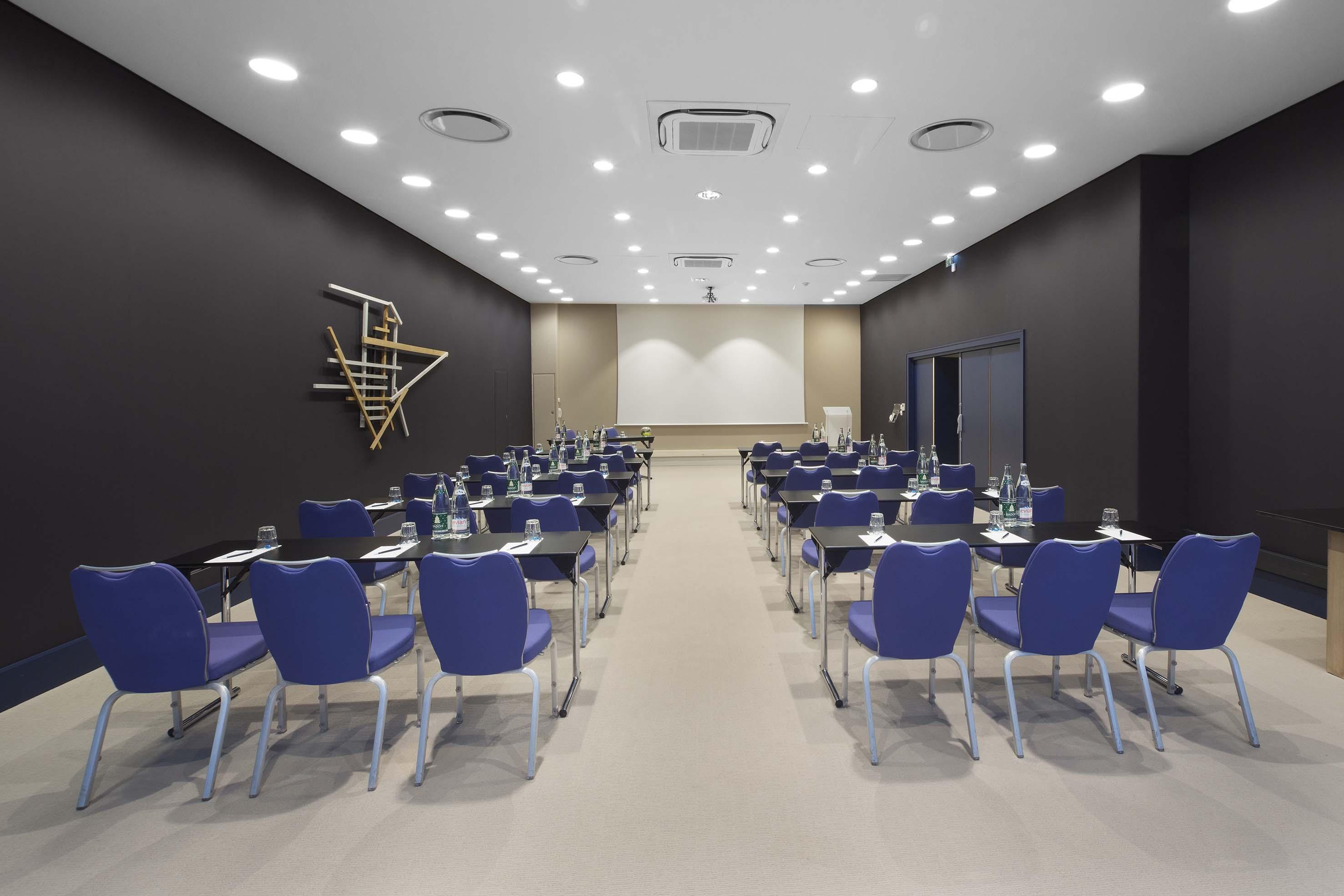 Radisson Blu Hotel 4*
